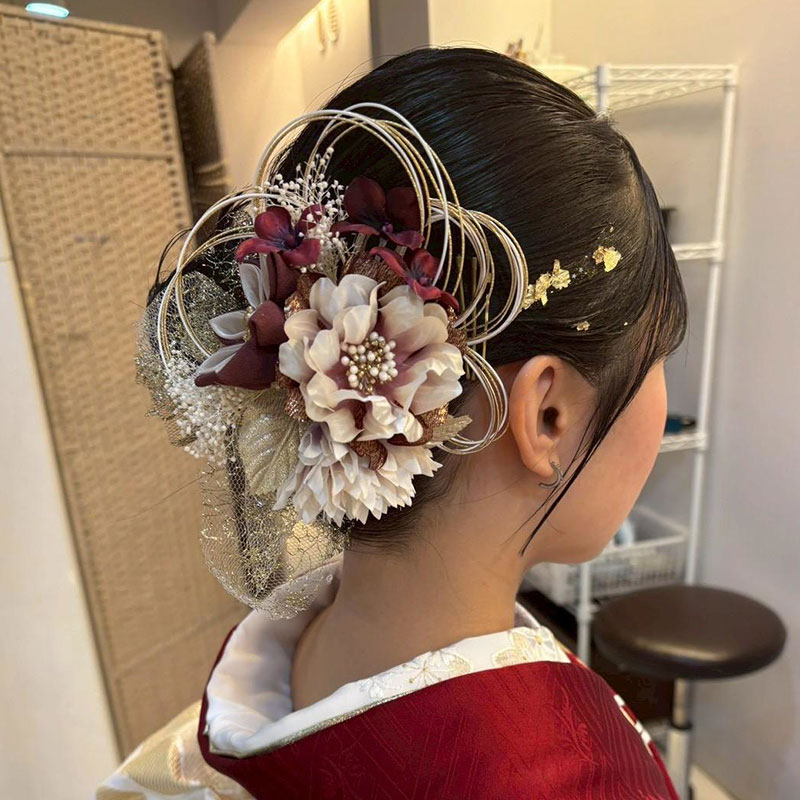 大人っぽいアップスタイル