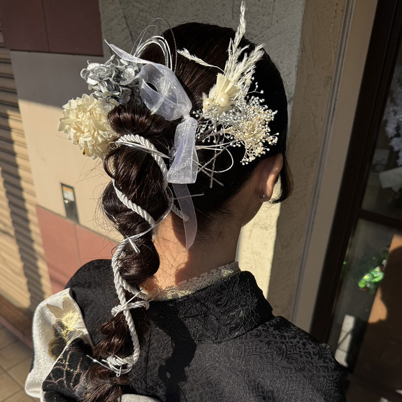 大人っぽいアップスタイル