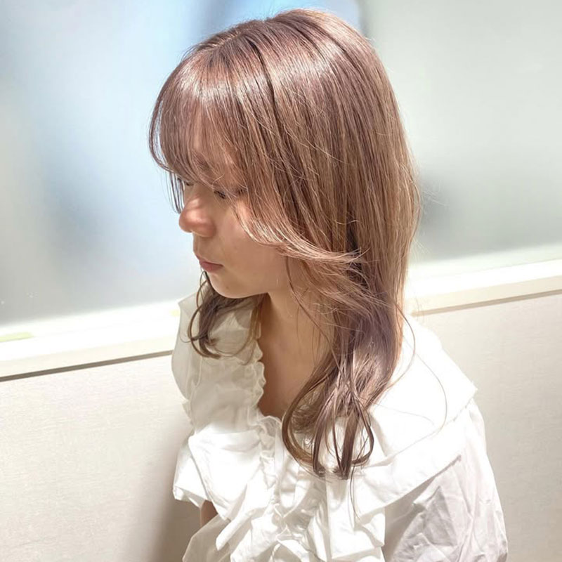 ミルクティーベージュ